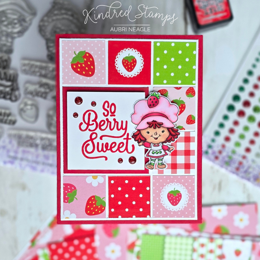 Sweet Strawberries Paper Pack