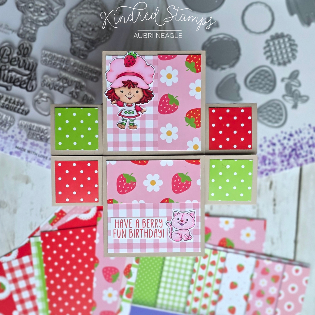 Sweet Strawberries Paper Pack